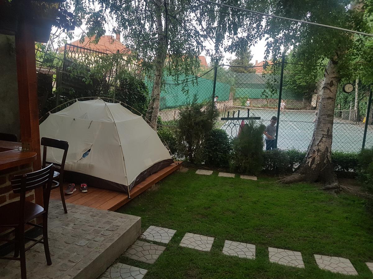 Base Camp - Urban Guerrilla Hotel Negotin Exterior photo